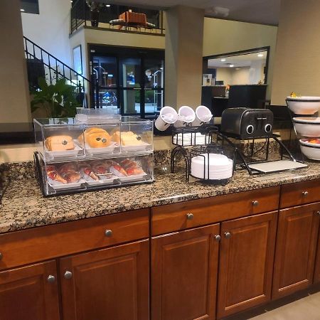 Comfort Inn & Suites Leeds I-20 Luaran gambar